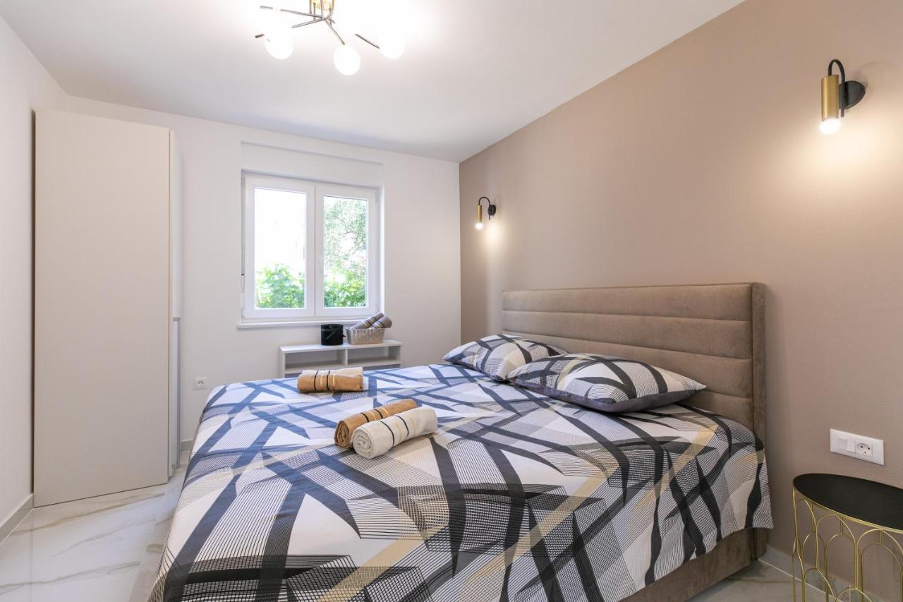 Apartman Suzi Пула Екстер'єр фото